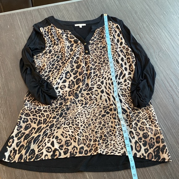 Ava James ladies blouse/tunic with leopard print in size small. - Picture 7 of 8